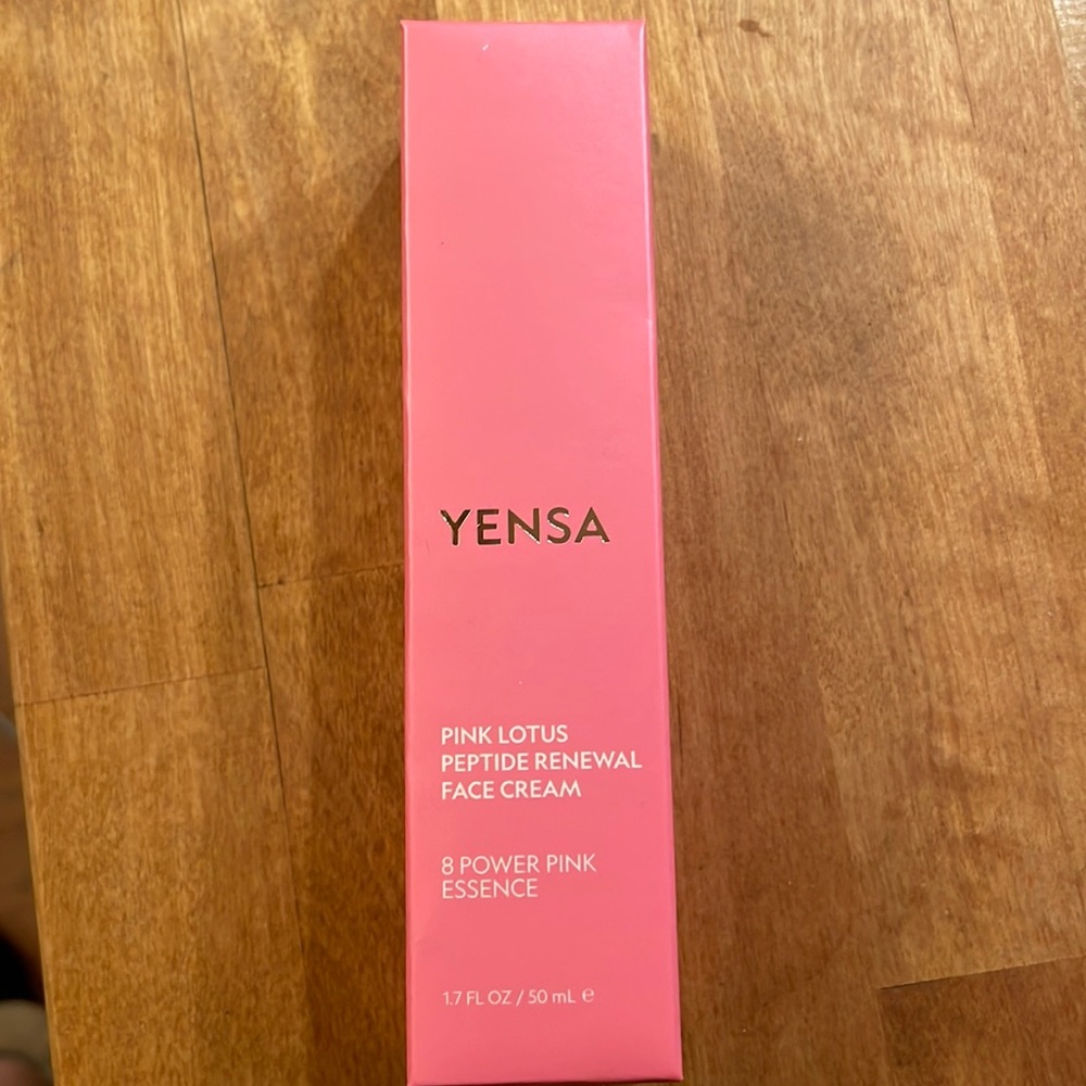 Yensa Pink Lotus Peptide Renewal Face Cream